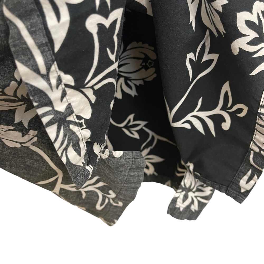 Cooke Street Button Up Hawaiian ShirtMens Sz M Black White Floral - Picture 8 of 12